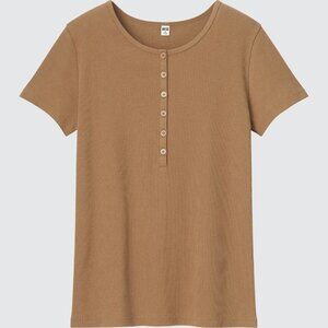 Uniqlo brown ribbed short sleeve henley M